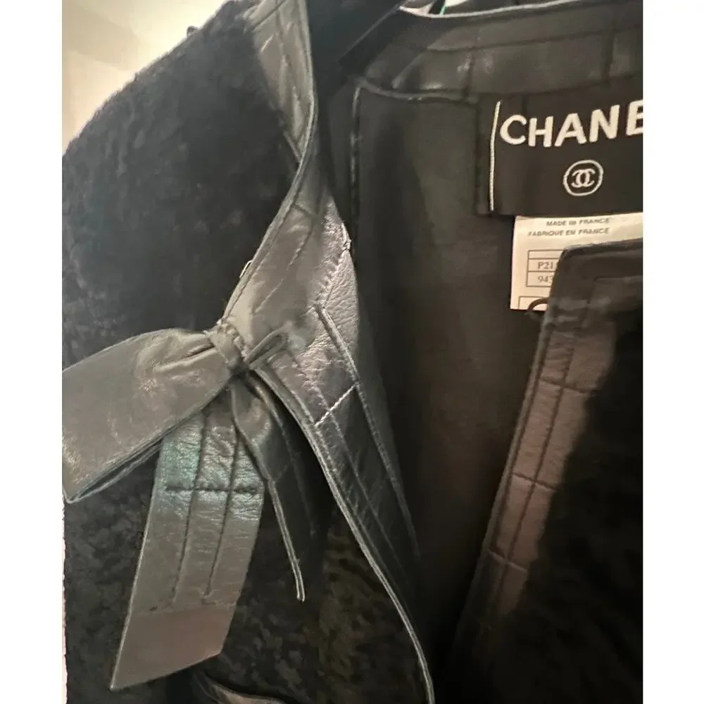 Chanel 2003 Lambskin Leather Bow Cropped Jacket Black Size 42